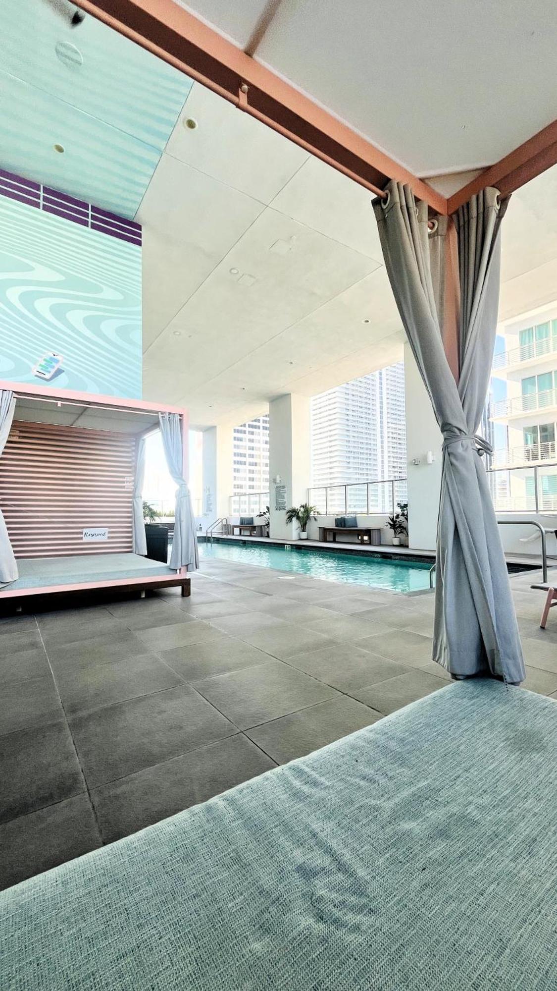 Heart Of Downtown Miami Studio Pool & Gym Apartment Bagian luar foto