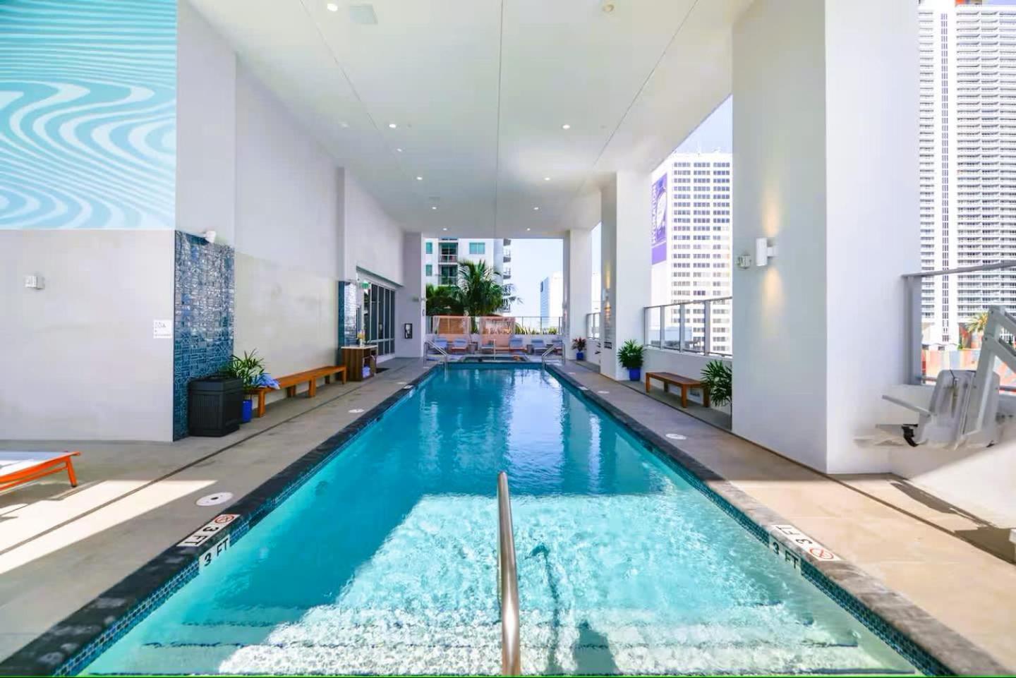 Heart Of Downtown Miami Studio Pool & Gym Apartment Bagian luar foto